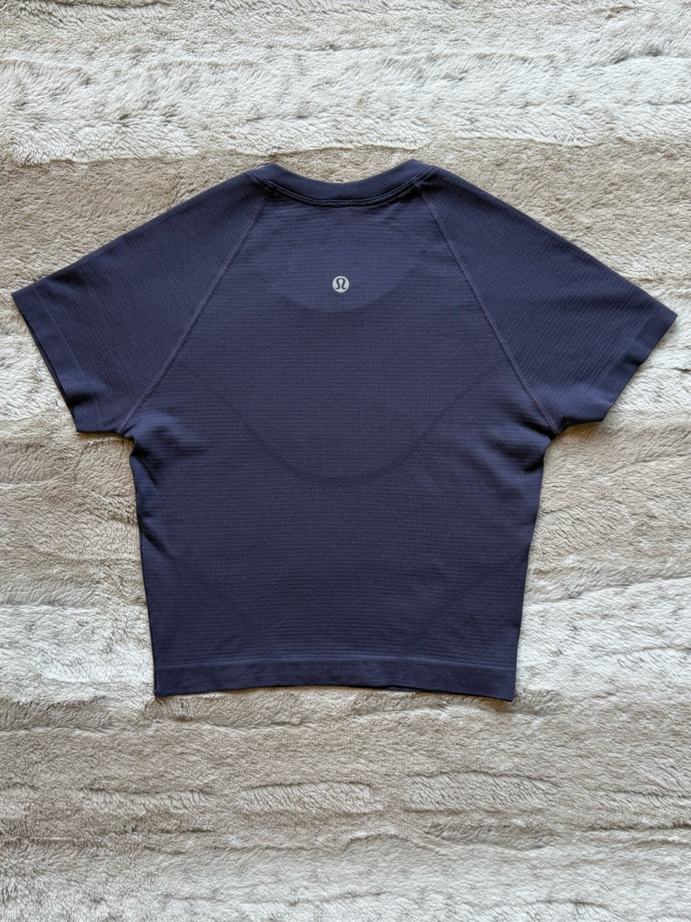 Lululemon Swiftly Tech Cropped
Short-Sleeve Shirt 2.0 Nightfall / Nightfall - Picture 5 of 12